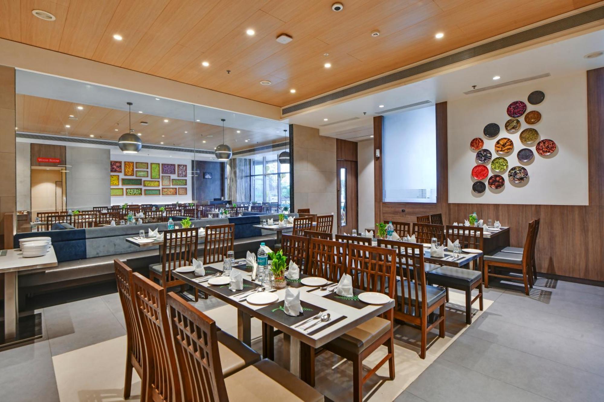 Rakabi The Fern, Igatpuri Hotel ภายนอก รูปภาพ